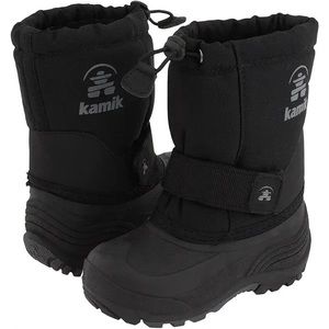 Kamik snow boots boys size 13 new without box EXCELLENT CONDITION